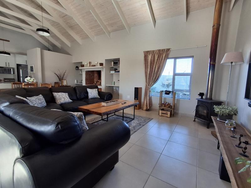 3 Bedroom Property for Sale in Britannia Bay Western Cape